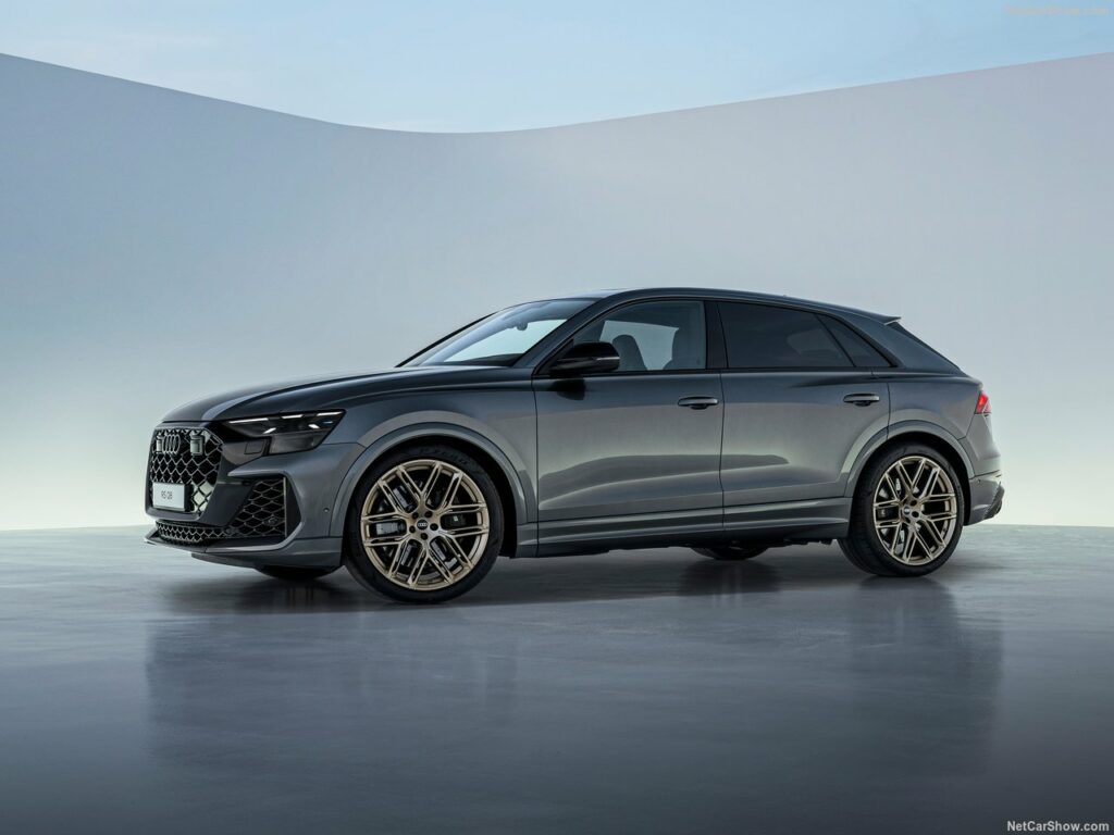 Location Audi Q8 à Casablanca